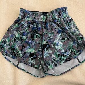 Lululemon Track That 5” run shorts